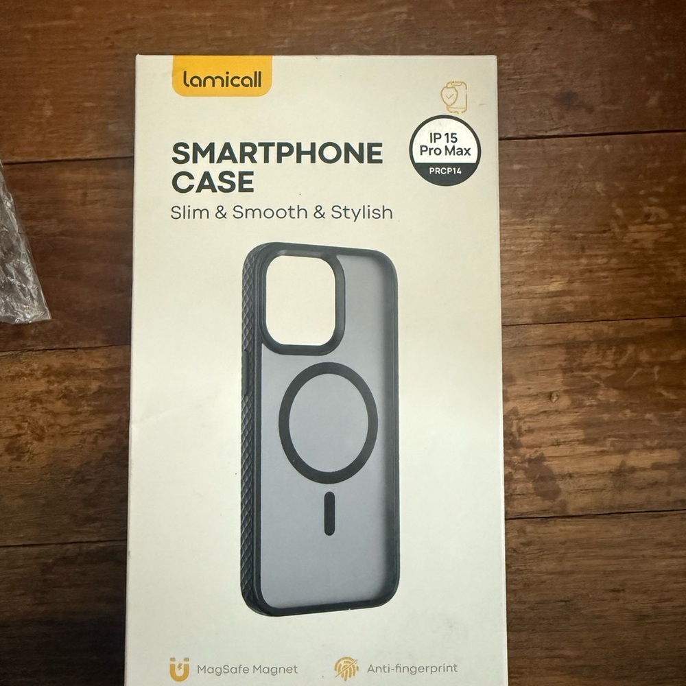 Black Smartphone Case for IP 15 Pro Max